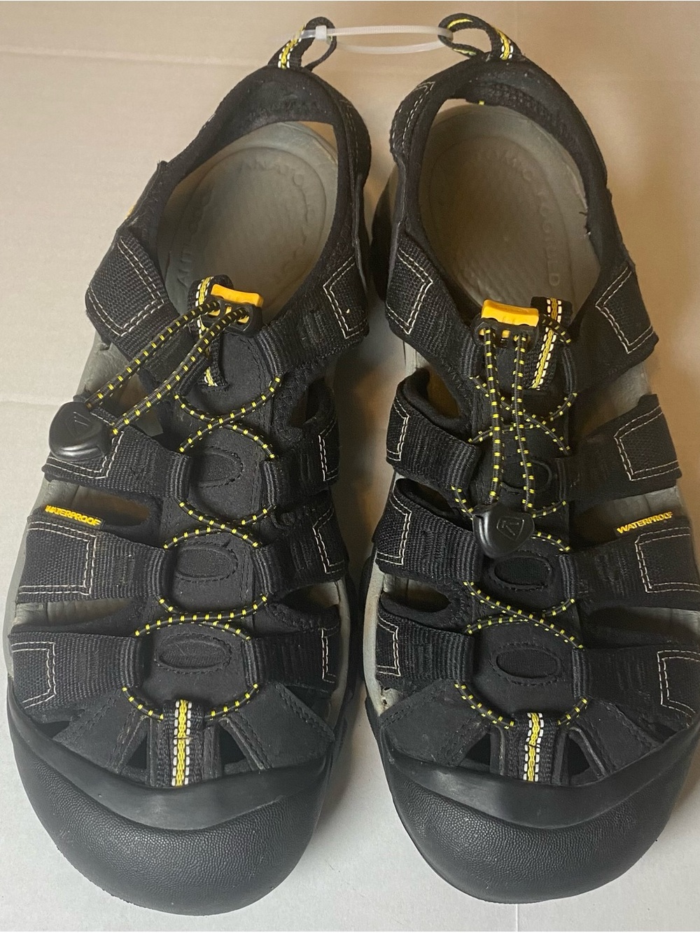 Keen Men's Newport H2 Sport Sandals 1001907 Size 11.5 EU 45 Black Yellow - Picture 5 of 15
